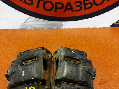 Суппорта передние 45018-S0A-013 45019-S0A-013 CF4