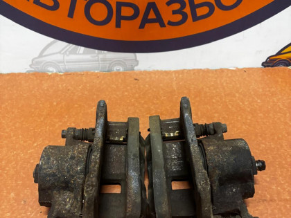 Суппорта передние   45019SFEJ10  45018SFEJ10 RB2