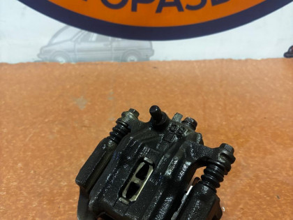 Суппорт задний левый RA6 RA8 RA7 RA9