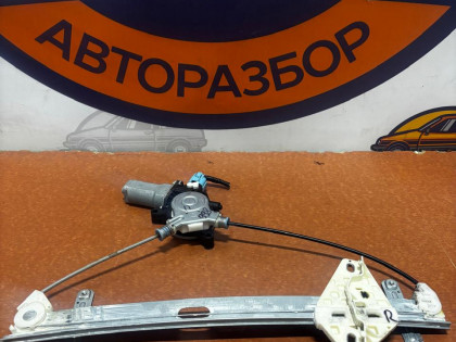 Стеклоподъемник задний правый RB2