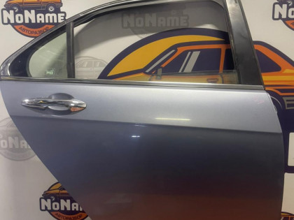 Дверь задняя правая CL9 CL8 CL7