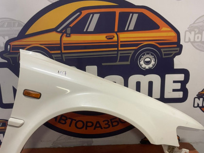 Крыло переднее правое CF6 CH9