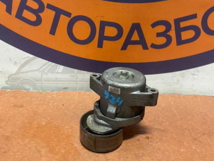 Ролик натяжителя RB1