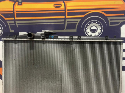 Радиатор охлаждения двигателя KB2