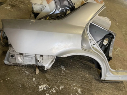 Крыло заднее правое CL3 CF4 CL1