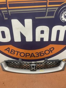 Решетка радиатора 71121-S0A-000 HONDA TORNEO