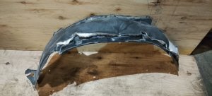 Подкрылок передний левый 74150-SWA-A00 HONDA CR-V