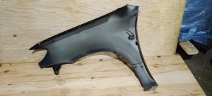 Крыло переднее правое MITSUBISHI AIRTREK OEM MR954676 CU2W 2004