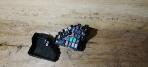 Блок предохранителей 38250-SWA-003 HONDA CR-V