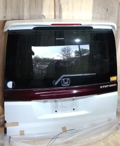 Дверь багажника Z2000009455410 HONDA STEP WGN