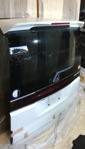 Дверь багажника HONDA STEP WGN OEM Z2000009455410 RF3 2003
