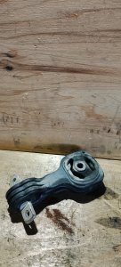 Подушка двигателя 50890-SMA-981 HONDA STREAM
