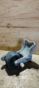 Подушка двигателя 50810-S7S-003 HONDA STEP WGN