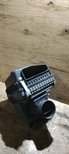 Корпус воздушного фильтра MD336503 MITSUBISHI AIRTREK