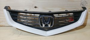 Решетка радиатора 71121-SEA-902 HONDA ACCORD
