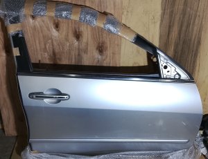 Дверь передняя правая 67010-SFY-000ZZ HONDA INSPIRE