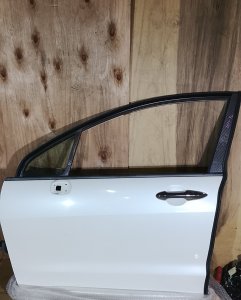 Дверь передняя правая 67050SMA000ZZ HONDA STREAM