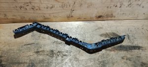 Крепление бампера Задний правый 71598-TL0-G01 HONDA ACCORD