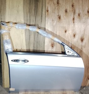 Дверь передняя правая 67010-SEA-010ZZ HONDA ACCORD