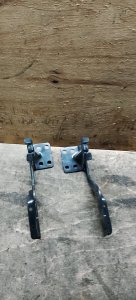 Петли двери багажника 5802A004 MITSUBISHI OUTLANDER